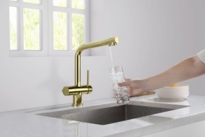 Blue Water Crystal bateria kuchenna, z podłączeniem do wody filtrowanej, kolor złoty połysk 5901730616835