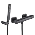 Bateria prysznicowa z zestawem natryskowym czarny mat Laveo Tores