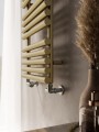ean_5903918139792_rolo_towel_755x520_brass_lifrestyle_2.jpg