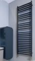 Grzejnik łazienkowy Zehnder Vision kolor Black Quartz QV-120-050/0550 o wymiarach 1176x500mm,